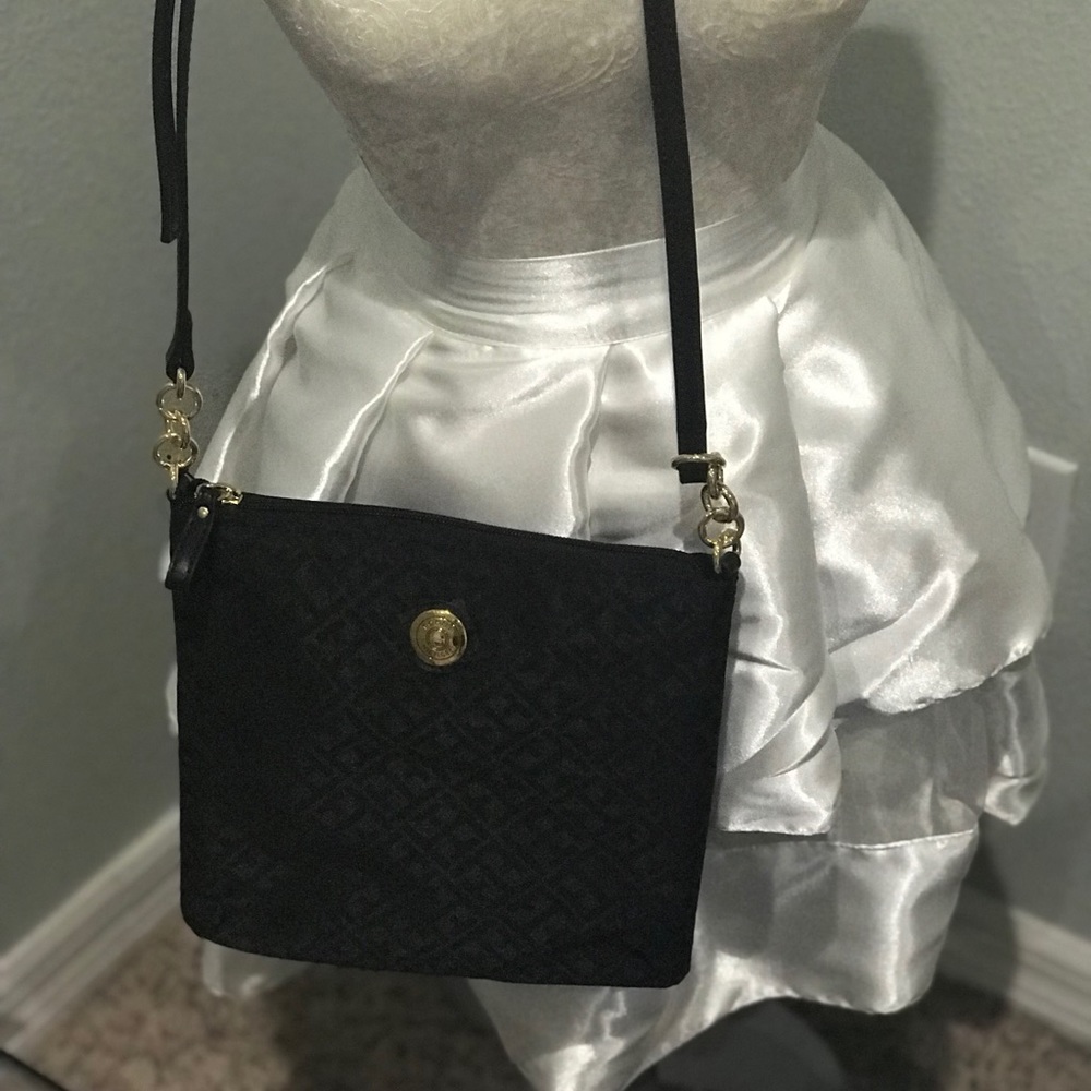 Tommy Hilfiger Crossbody Purse